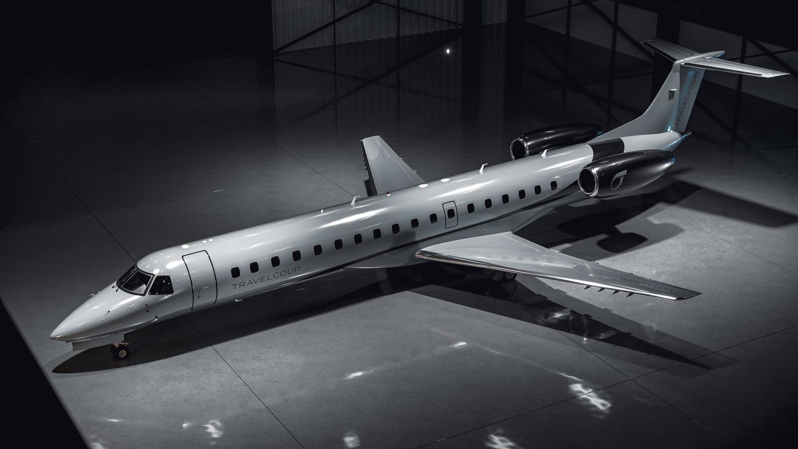 erj145-front erj145-front